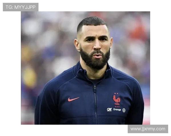 卡里姆·本泽马：传奇前锋的职业生涯与未来展望