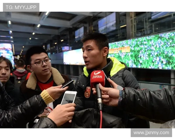 李金羽与武磊的巅峰对决谁将成为中国足球的新传奇 李金羽与武磊的巅峰对决谁将成为中国足球的新传奇